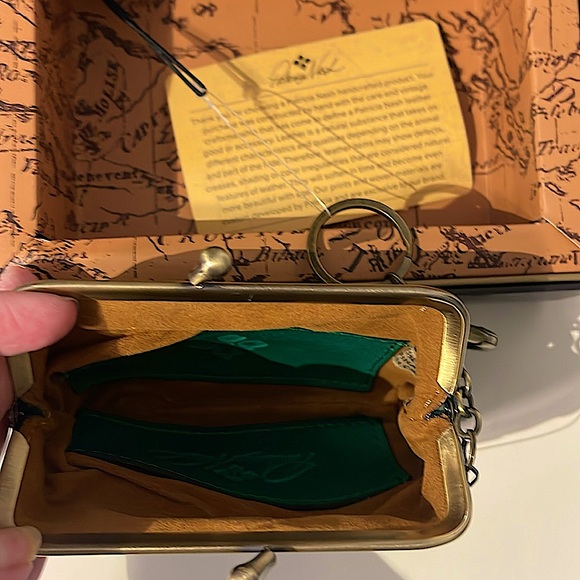 New Patricia Nash Borse soft green Tooled Leather kisslock in gift box - Picture 2 of 5